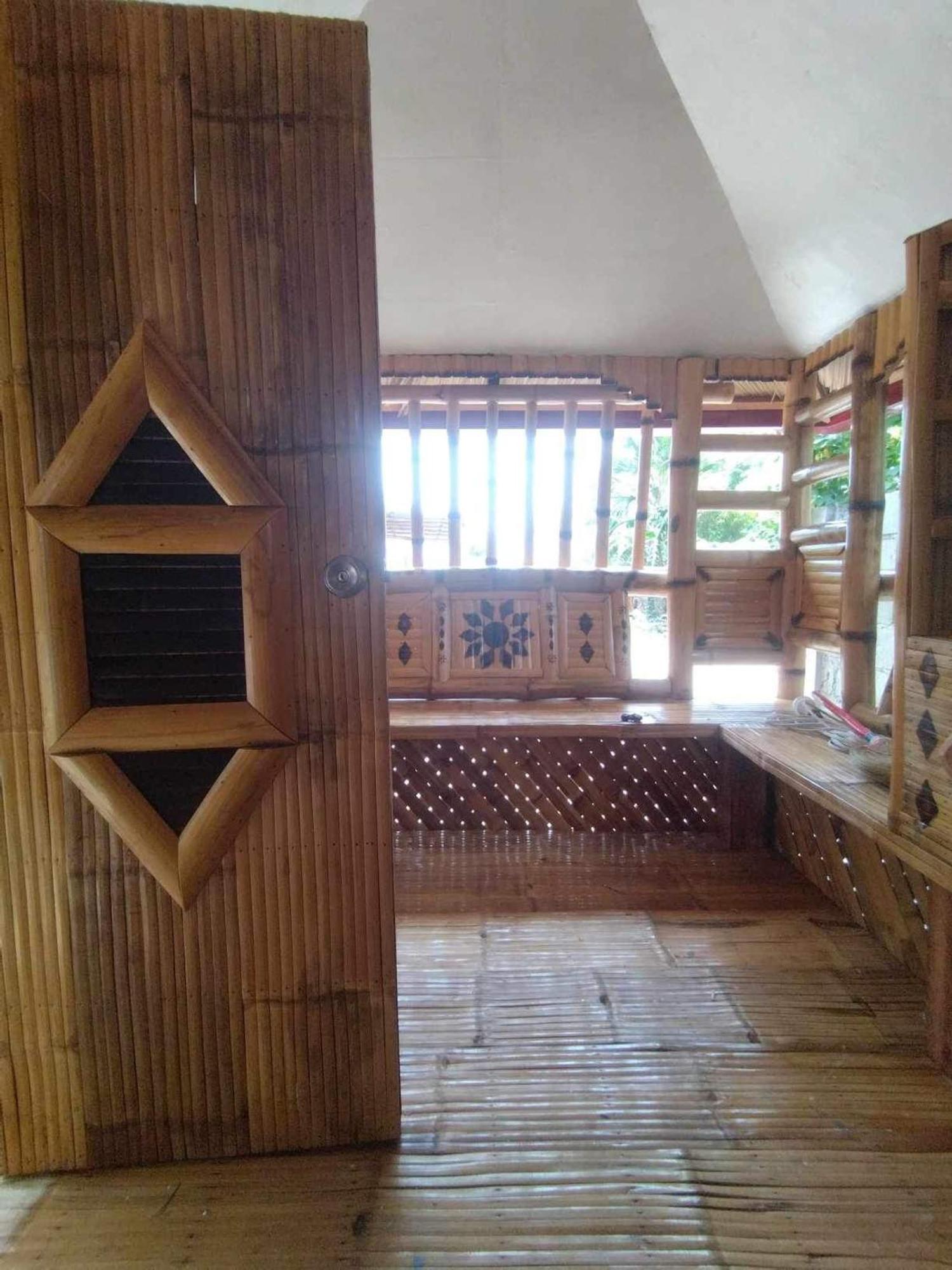 Room In Bb - Aremen Transient, Nipa Hut San Juan  Exterior foto